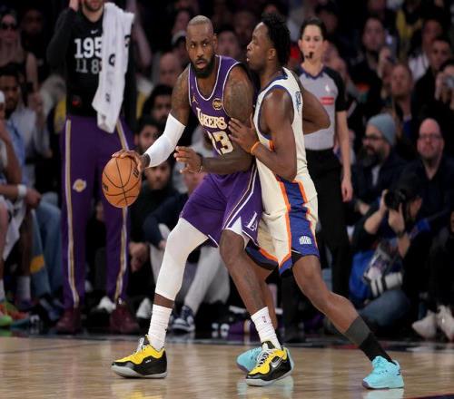 杰伦,布朗前三节,爆发,皇冠博彩,皇冠体育博彩,皇冠盘口,在线体育博彩,体育赛事投注,皇冠