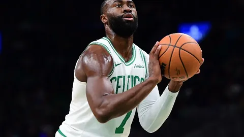 西汉姆联签约2500万欧元购入25岁巴黎中卫科雷尔