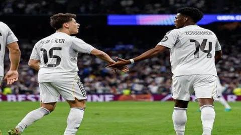 《妖狐激战NBA，巅峰对决一触即发！》